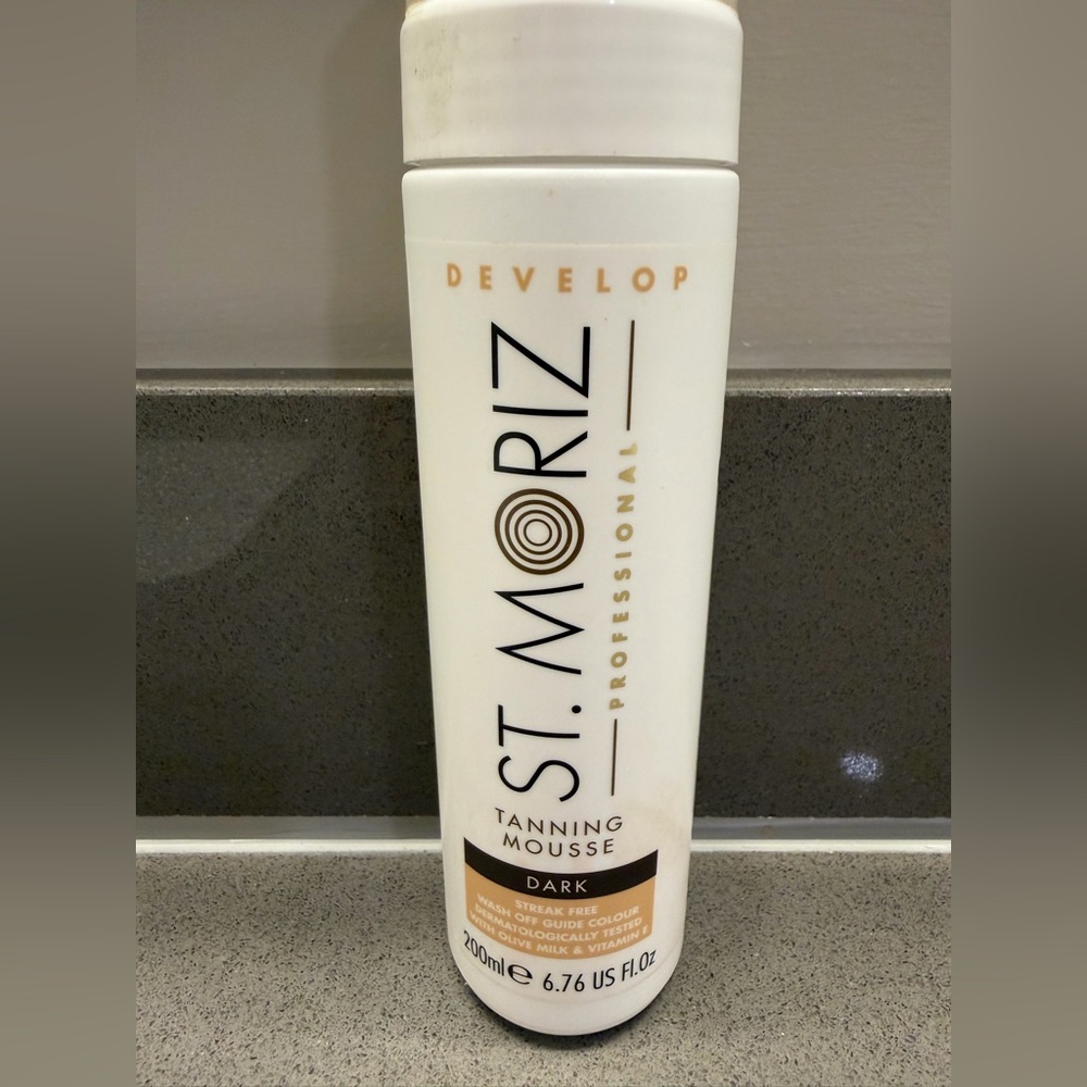 St. Moriz Self Tanning Mousse Dark 6.76oz Instant Bronzing Glow New - Picture 2 of 4